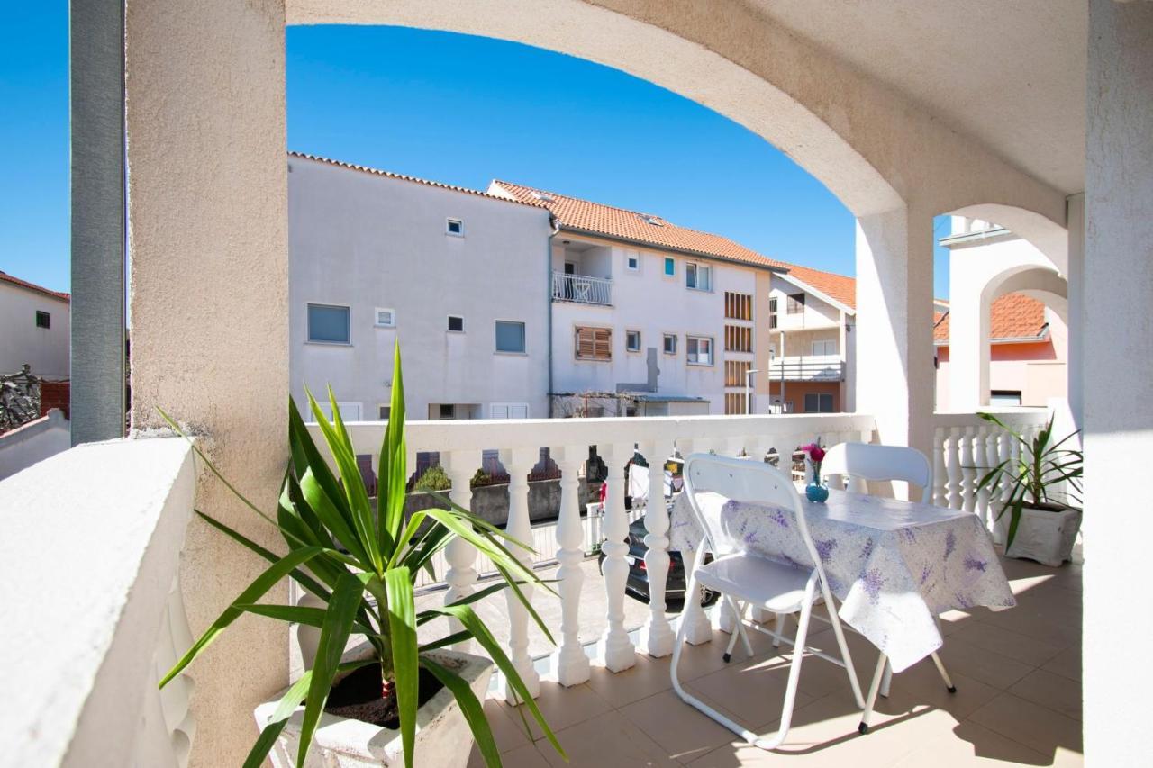 Family Holiday Apartments Lucia Водице Екстер'єр фото