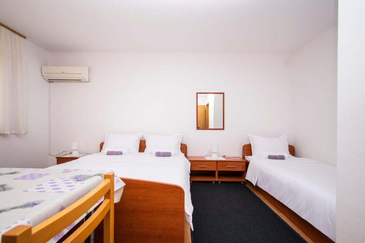 Family Holiday Apartments Lucia Водице Екстер'єр фото