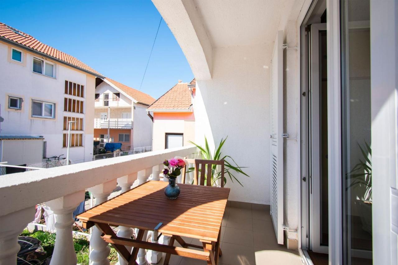 Family Holiday Apartments Lucia Водице Екстер'єр фото